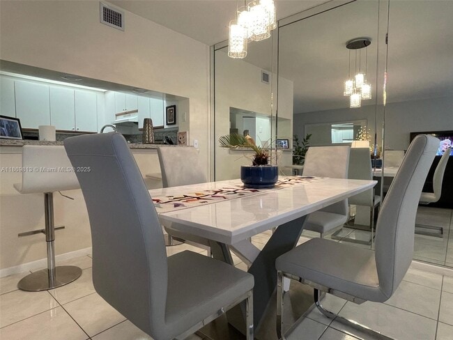 Foto del edificio - 12500 SW 5th Ct