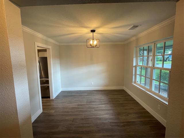 Building Photo - 3002 Canyon Brook Dr