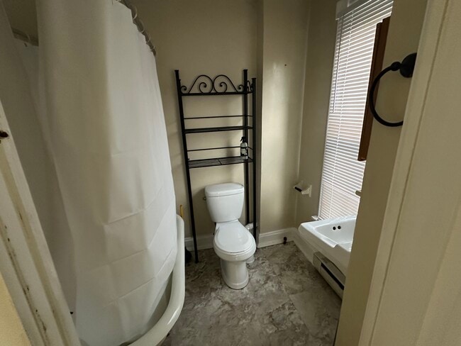 Bathroom - 143 N Potomac St