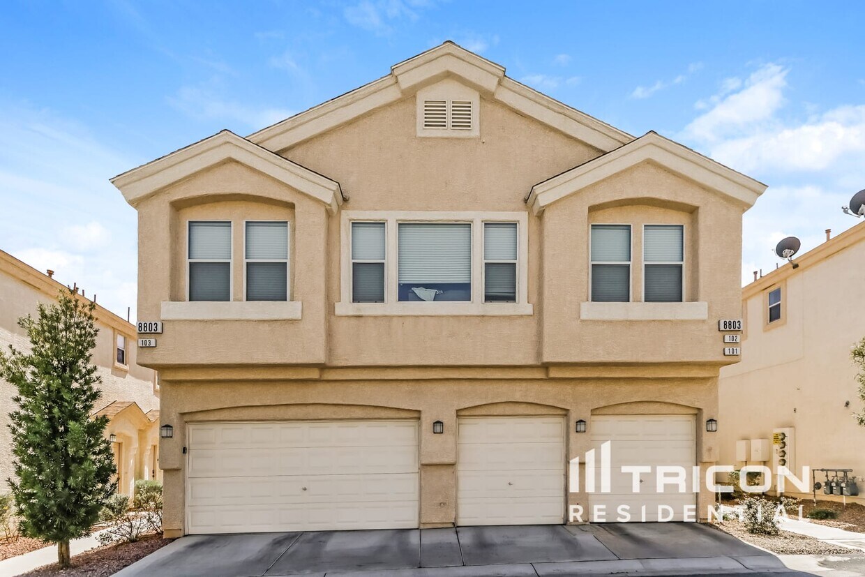 Foto principal - 8803 Tomnitz Ave