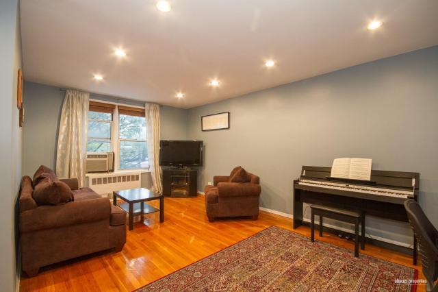 Foto principal - 1 bedroom in Brooklyn NY 11230