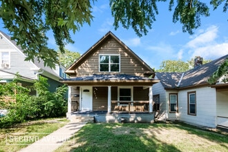 Building Photo - 2612 Bales Ave