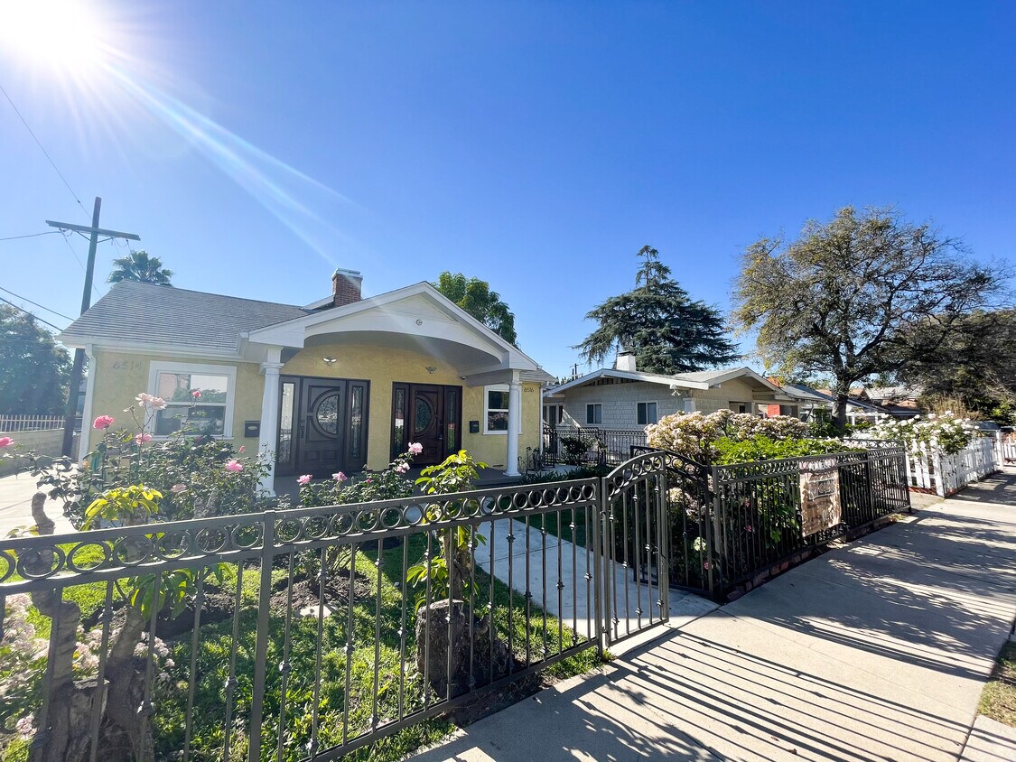 Foto principal - 6516 Leland Way