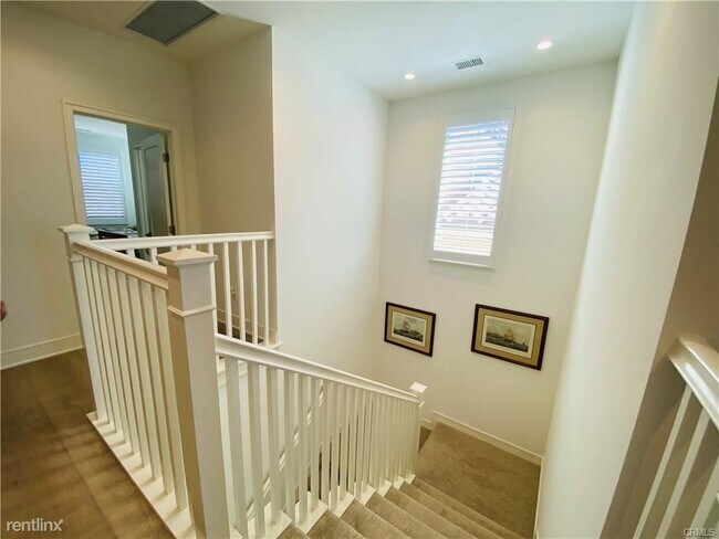 Building Photo - 4 br, 4 bath House - 102 Trumpet Flower