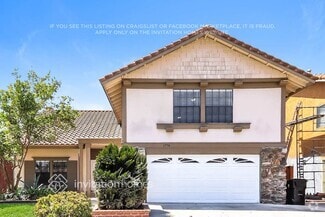 Building Photo - 1774 E Belmont Ave