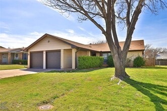 Building Photo - 1710 Covey Ln