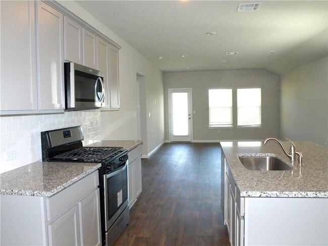 Building Photo - 301 Hamilton Pool Ln