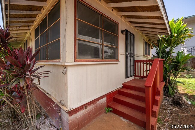 Foto del edificio - $1800 / 2BR – Approx - 2br/1ba/Tandem pkg ...