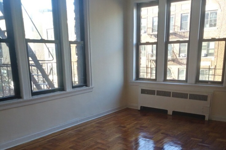 Primary Photo - 2212 Ditmas Ave