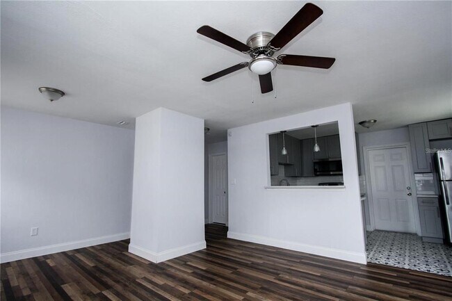 Foto del edificio - 1039 Woodland Ave