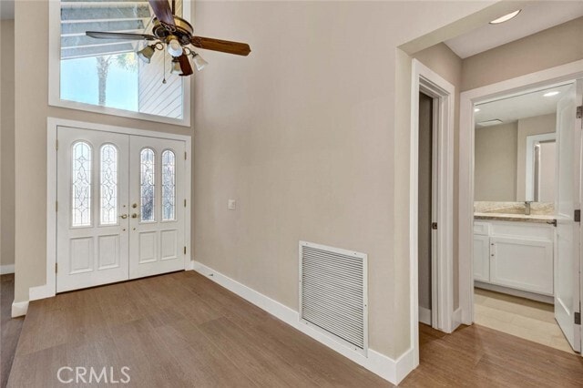 Foto del edificio - 9809 Red River Cir