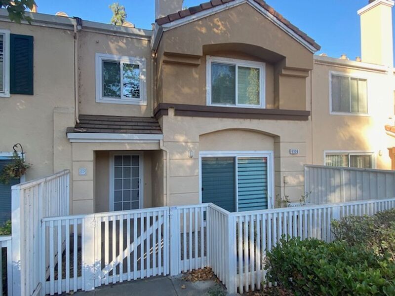 Foto principal - 6936 Gregorich Dr