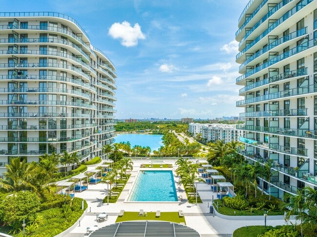 Welcome to SoLe Mia, a waterfront community in North Miami - SoLe Mia Rentals Apartments