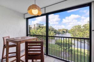 Foto del edificio - 2236 N Cypress Bend Dr