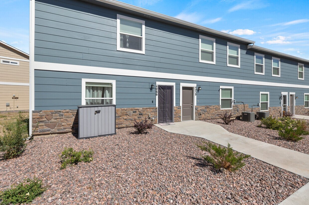 4066 Warthog Hts, Colorado Springs, CO 80916 - House Rental in Colorado