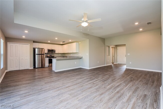 Foto del edificio - 1415 NW 37th Ave