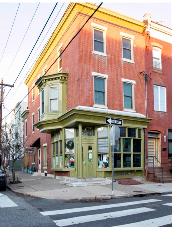 Primary Photo - 2441 Aspen St