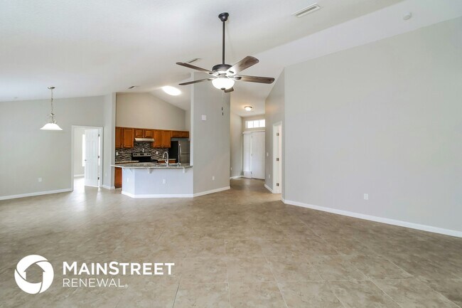 Foto del edificio - 2556 Traverse Ave