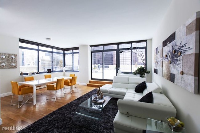Foto del edificio - 40 W 48th St