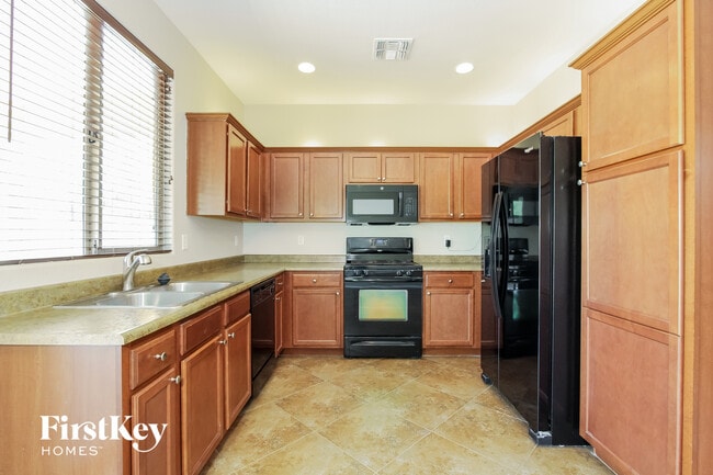 Foto del edificio - 6920 W Harwell Rd