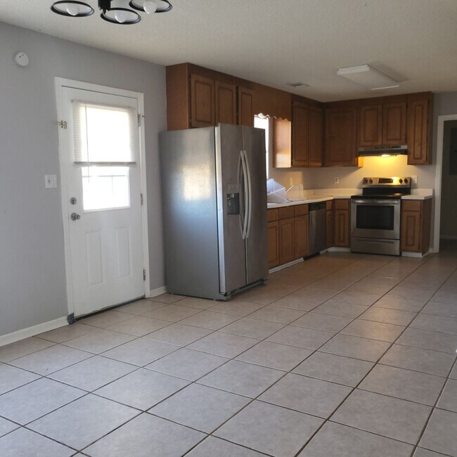 Foto del edificio - 723 Macey St