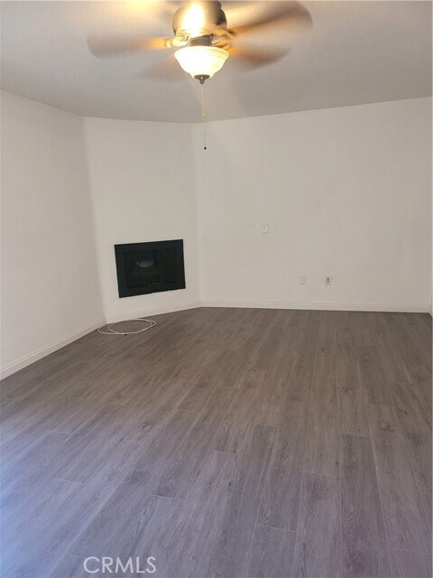 Building Photo - 2891 Canyon Crest Dr
