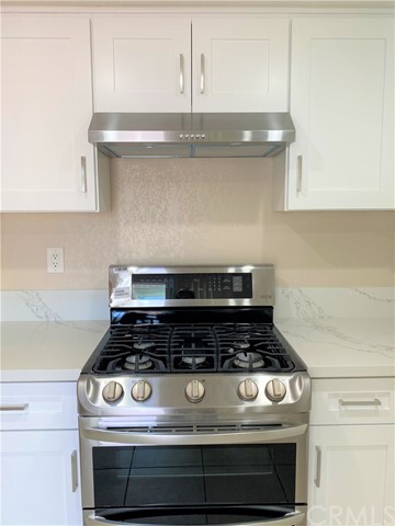 Foto del edificio - 5640 Riverside Dr