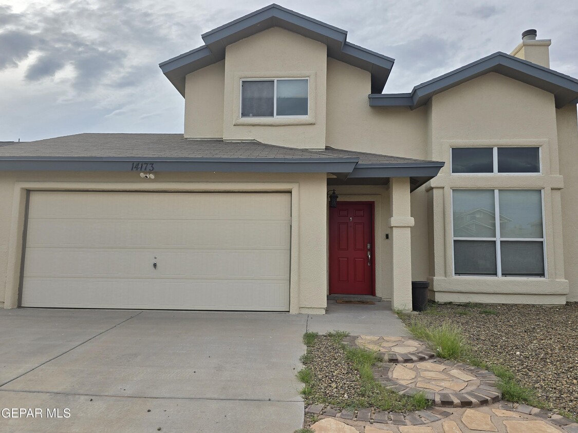 Foto principal - 14173 Smokey Point Dr