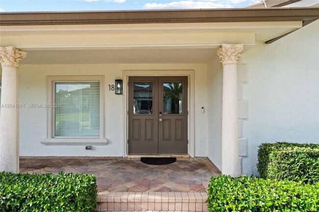 Building Photo - 18 Eleuthera Dr