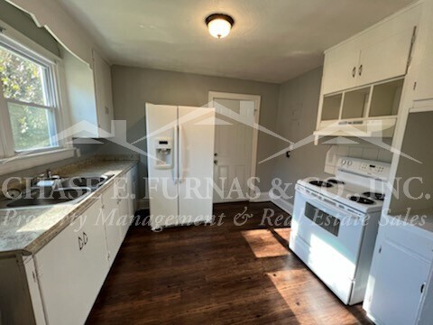 Building Photo - 111 Briarwood Rd