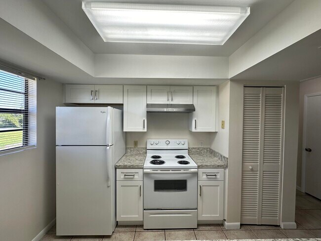 Foto del edificio - 1637 Morley St SE