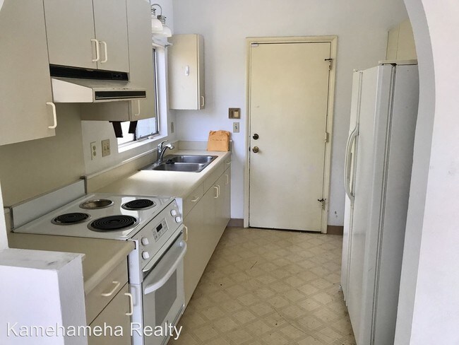 Building Photo - 4 br, 2 bath House - 94-1023 Heahea Street