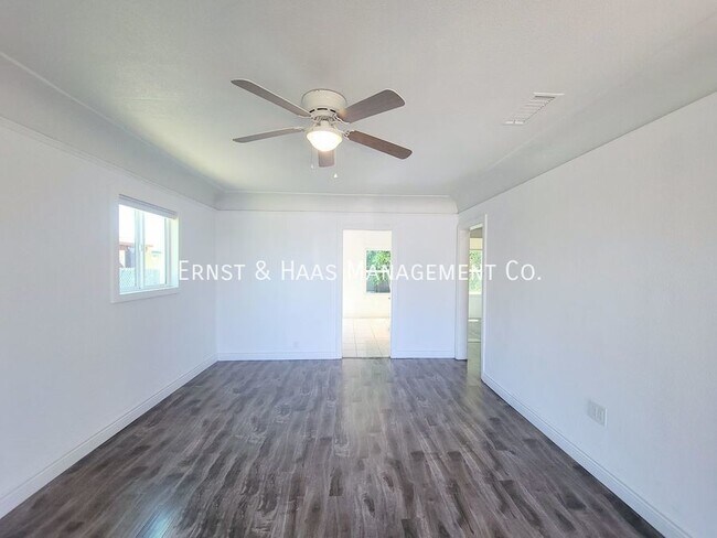 Photo - 12 53rd St House