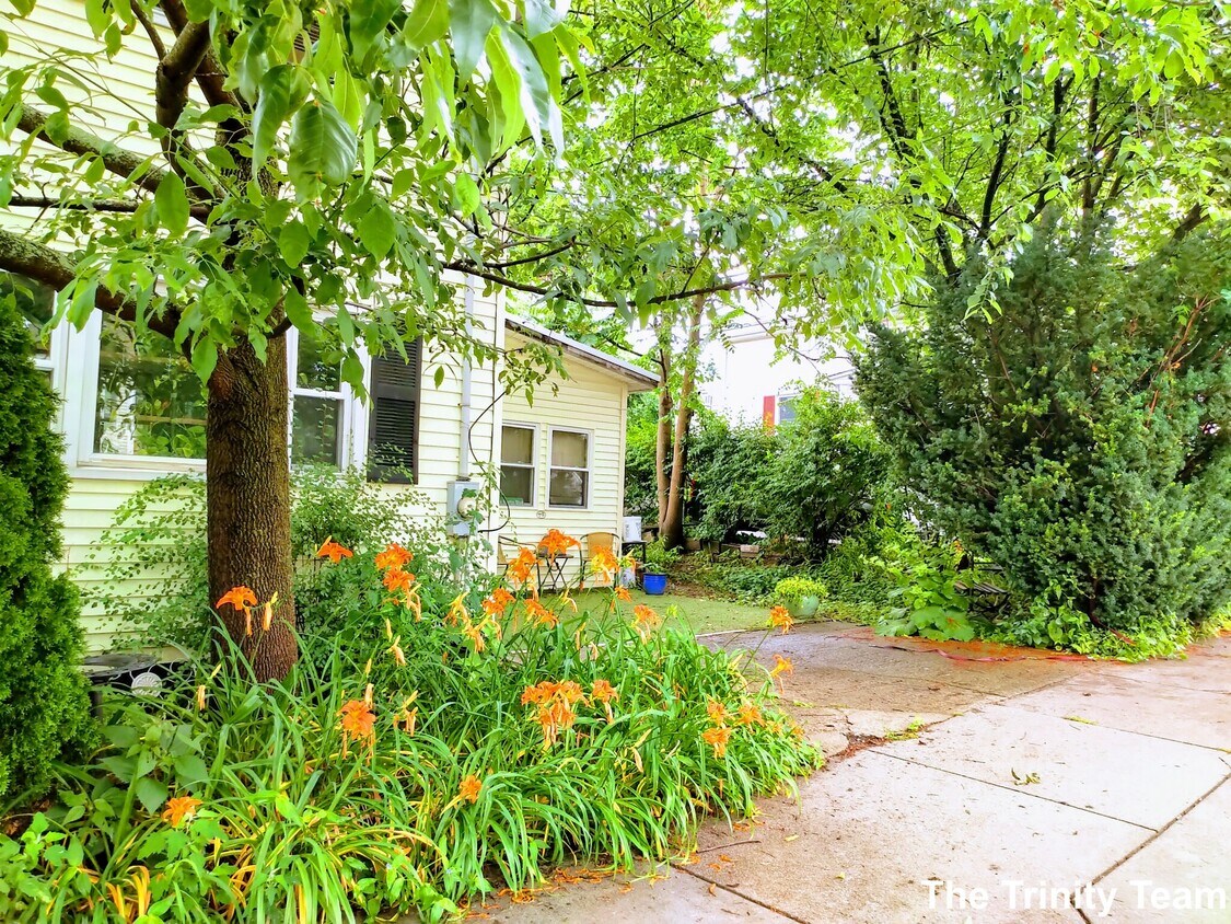 85 Gardner St Unit 0, Newton, MA 02458 Condo for Rent in Newton, MA