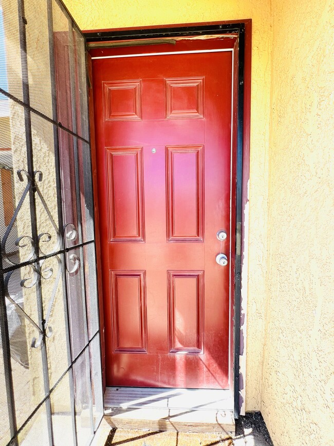 Foto del edificio - 6688 National Park Dr