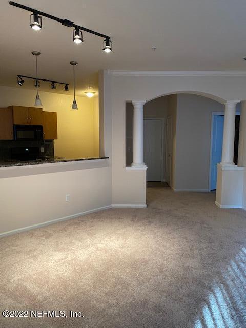 Foto del edificio - 8290 Gate Pkwy W