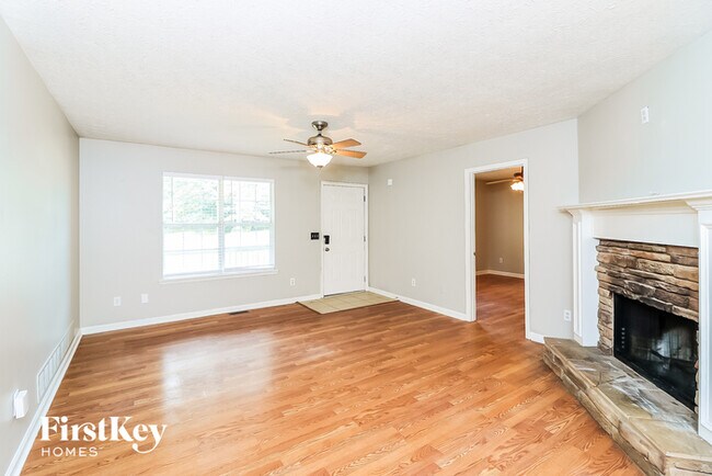 Building Photo - 112 Pleasant Way
