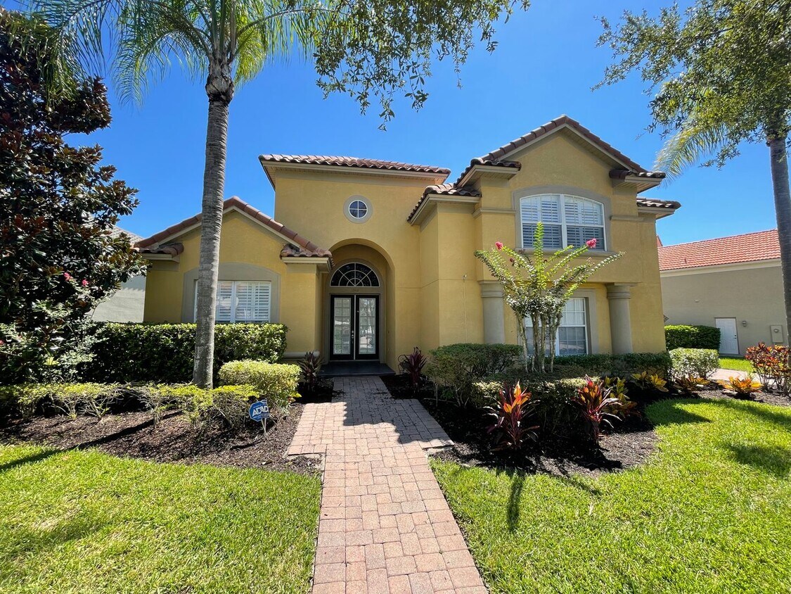 Primary Photo - Renovated 5 bedroom in Gated Whitney Isles...