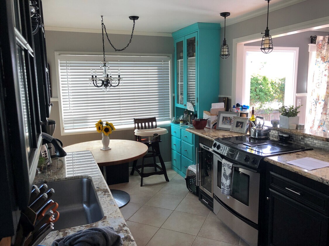 Kitchen - 501 Eaton St