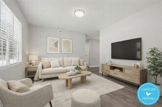 Building Photo - 1041 W Barton St