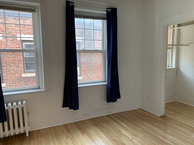 Foto del edificio - Spacious Allston 2 bed plus office availab...