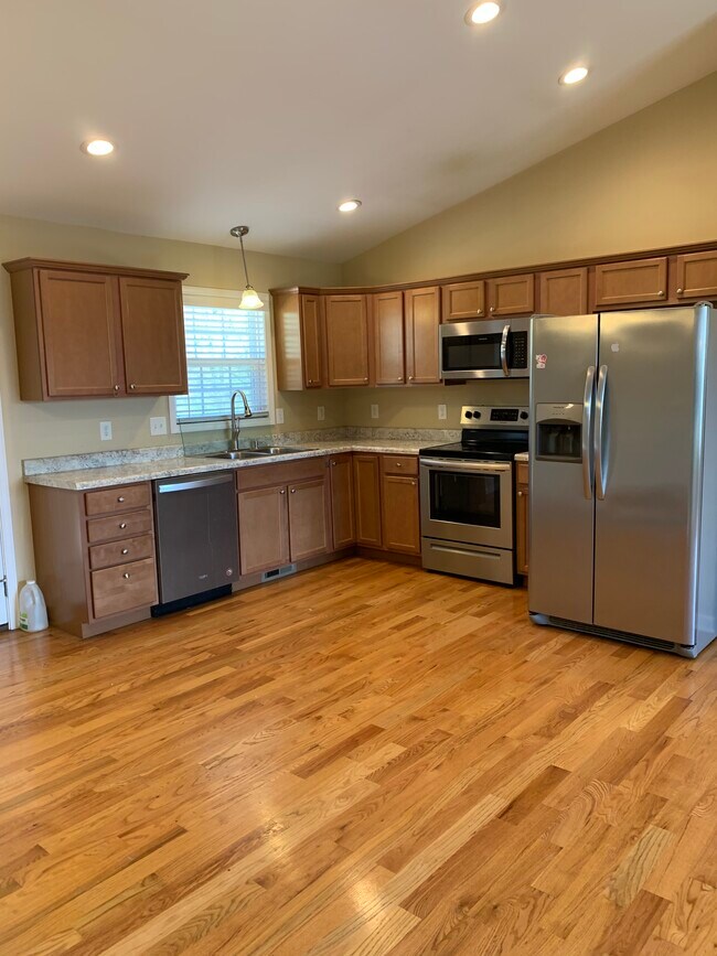 3313 Atoka Cir, Kingsport, TN 37664 House Rental in Kingsport, TN