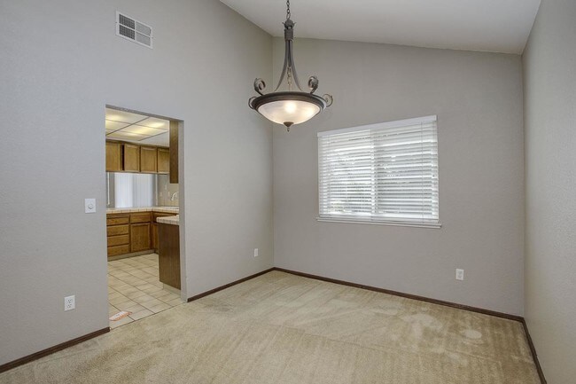 Building Photo - 64 Tennant Ave