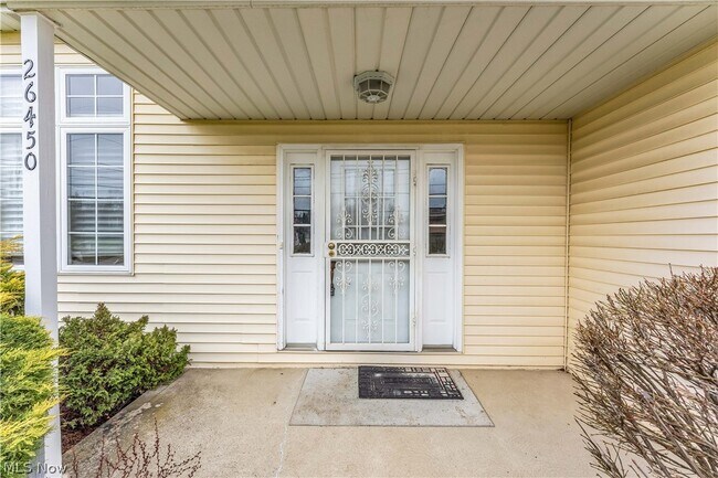 Building Photo - 26450 Forbes Rd