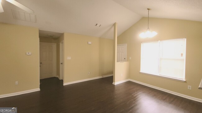 Foto del edificio - 1504 Cain Ct