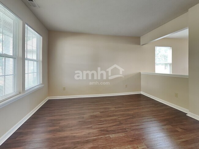 Foto del edificio - 10660 Brighton Knoll Pky N