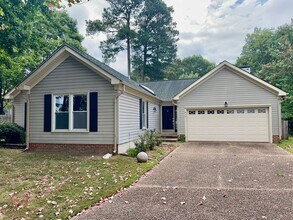 412 Oxburgh Pl