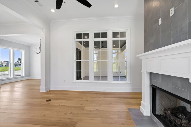 Building Photo - 3  Bedroom in Conway ! Ascension Parish Sc...
