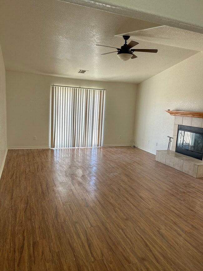 Living room with fireplace - 10733 Garibaldi Dr
