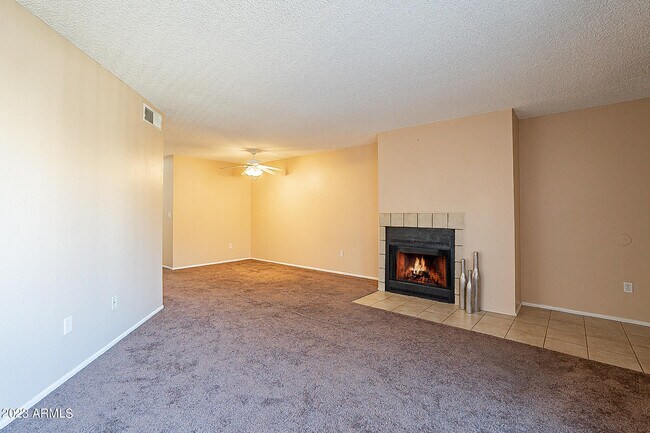 Foto del edificio - 11640 N 51st Ave